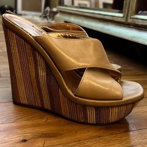 BCBG wedged heels size 7